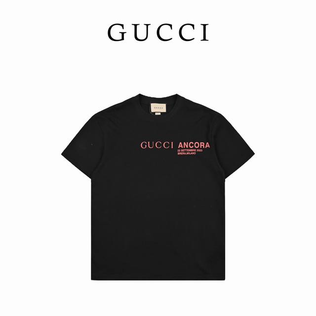 Gucci古驰经典前后字母logo圆领短袖 Gucci Uniform[工作服] Gucci 2024春夏是创意总监 Sabato De Sarno上任后的首个