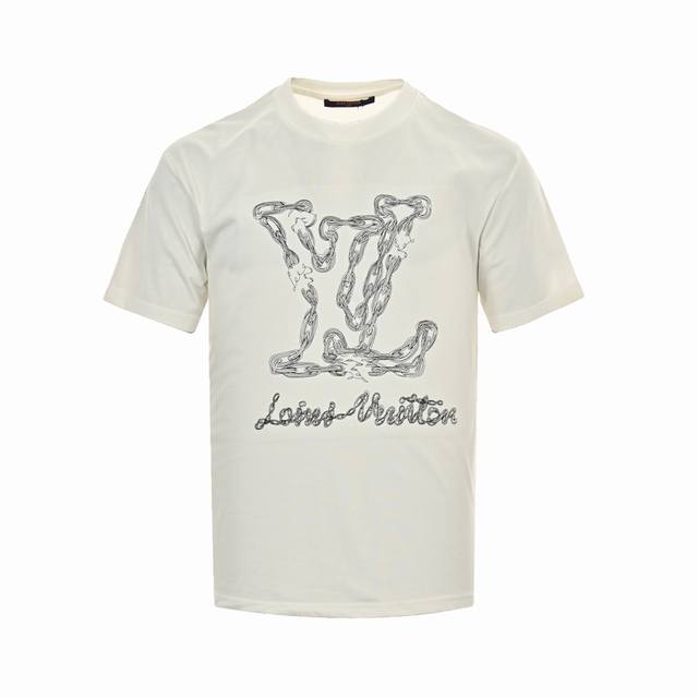 Louis Vuitton 路易威登 24Ss 线条锁链刺绣logo短袖 绣花工艺 要求车线做工符合精品要求，超级好搭配，搭配整件细节，品质及剪裁设计都堪称一流