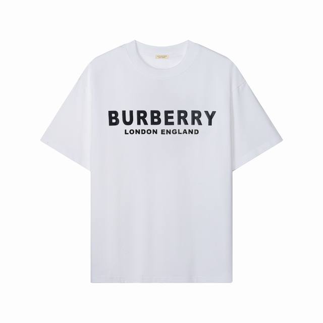 控 Burberry｜巴宝莉bbr伦敦限定款经典字母印花圆领短袖t恤 博柏利 Burberry，又译巴宝莉 是英国传统风格的奢侈品牌，也是最能代表英国气质的品牌