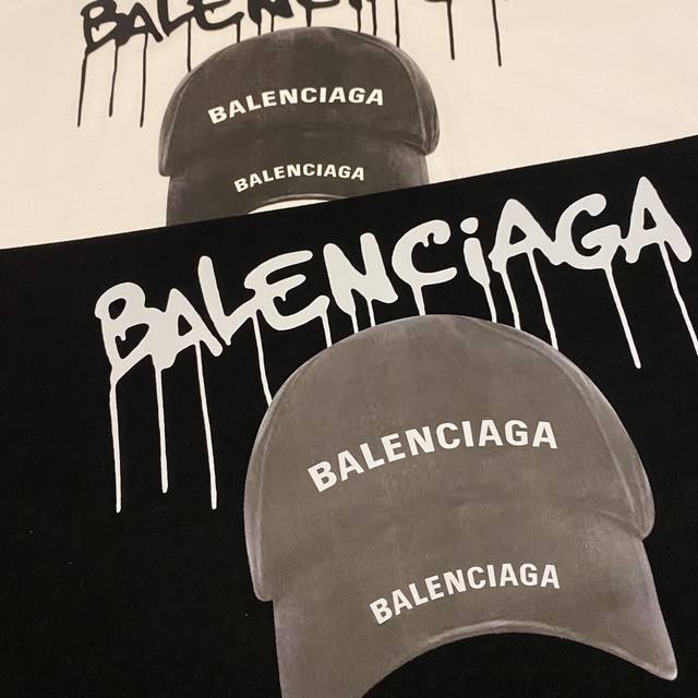 Balenciaga 巴黎世家春夏新品b家涂鸦字母鸭舌帽印花男女同款情侣款短袖 穿上就是舒适自在 减龄又显瘦的存在，慵懒而随性，结合干净简单的色系就特别耐看，适