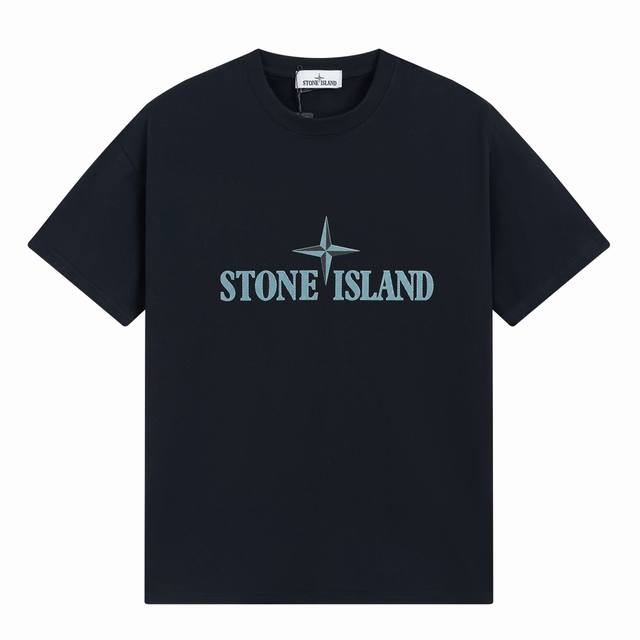 Stone Lsland 石头岛夏季斜纹logo印花短袖t恤 原版打造 细节高控 -采用230克精梳棉32支双纱 手感柔软舒适 吸汗透气. -简单基础百搭款 原