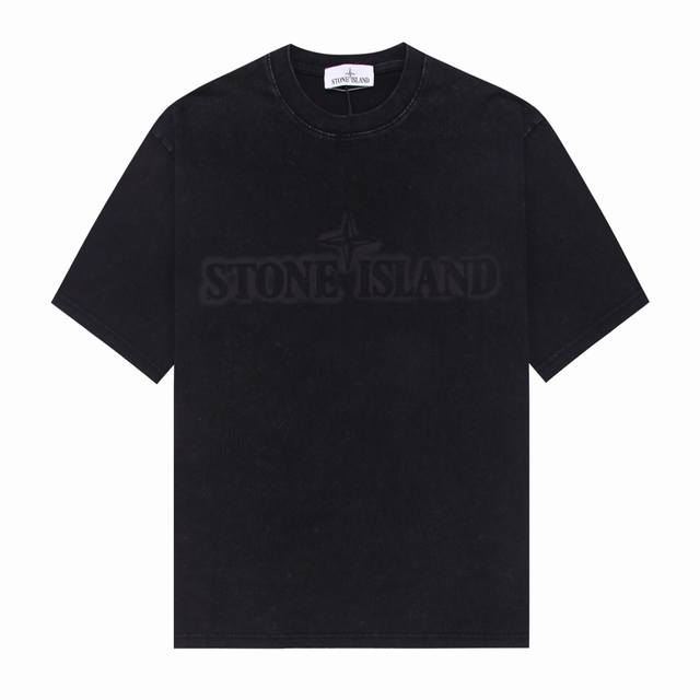 品牌 Stone Island 面料：100%棉 码数：M. L. Xl． Xxl 颜色：黑色． 灰色． 蓝色． 2024 水洗炒雪花系列 创立于1982年的