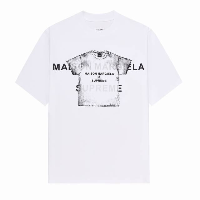 品牌 Supreme Mm6 Maison Margiela 面料：100%棉 码数 46. 48. 50．52. 颜色：黑色． 白色． 2024 春夏联名系列