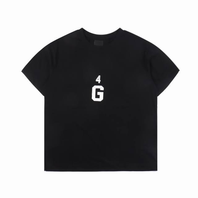 Givenchy 纪梵希 前后印花logo短袖t恤 采用50S双股丝光棉，克重 G; 搭配32S,2×2螺纹。对色定染、面料螺纹同缸无色差。#丝光棉面料 柔软抗