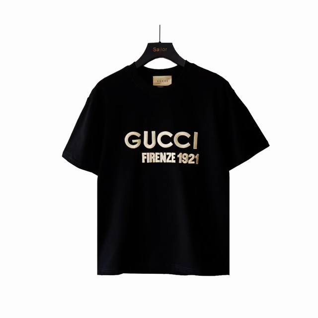 实拍细节图 +尺码表 Gucci 古驰 24Ss1921刺绣字母圆领t恤 选用客供定制针织 %纯棉面打造,面料手感细腻，厚实有质感的纯棉布 高密度的机织工艺，如