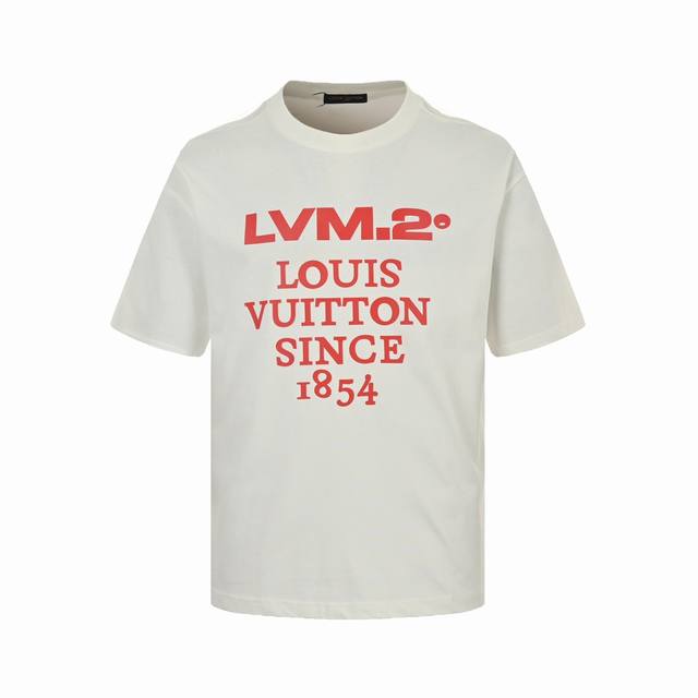 Louis Vuitton 路易威登 24Ss 红色字母印花短袖 面料采用定制240G 26支特滑双股精棉平纹高密无尘全棉布料。前幅高密度加厚，走线平整，代工品