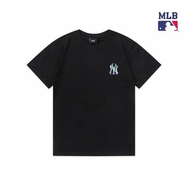 新款上新 Mlb新款短袖，男女同款，后背及具代表性大logo印花，上身尽显青春活力，面料采用240克双纱纯棉，舒适透气，做工走线非常精致，只做高品质，可扫码验证