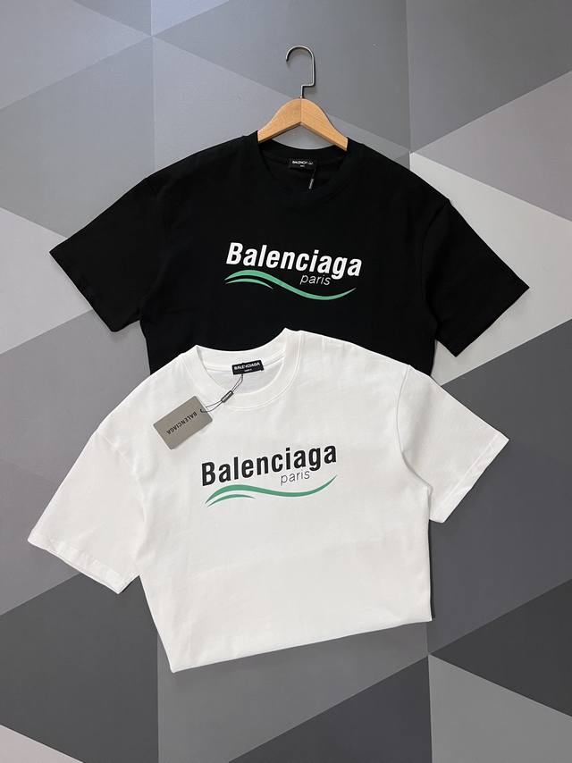 Balenciaga 巴黎世家环保logo印花短袖t，尺码：Xs-L，男女同款，都可驾驭。 非常青春活力的一款单品，开发全套新款辅料。印花是用日本进口环保胶浆，