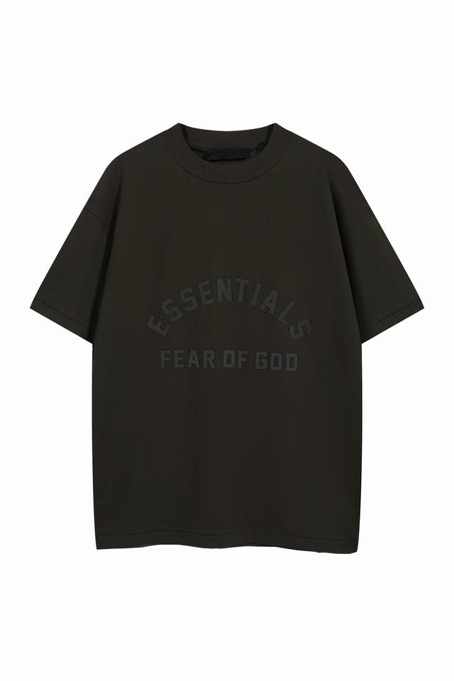 上新2442 Fear Of God Essentials T-Shirt Fog 立体硅胶字母logo短袖t恤 高街oversize落肩宽松版型 颜色：碳灰