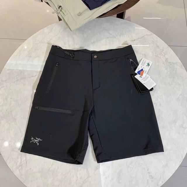 Arc’Teryx 始祖鸟24夏季新款冰丝短裤小袅arcteryx同款专柜在售 0 ，轻量化速干gamma Lightweight Short9男款薄款软壳短裤 - 点击图像关闭