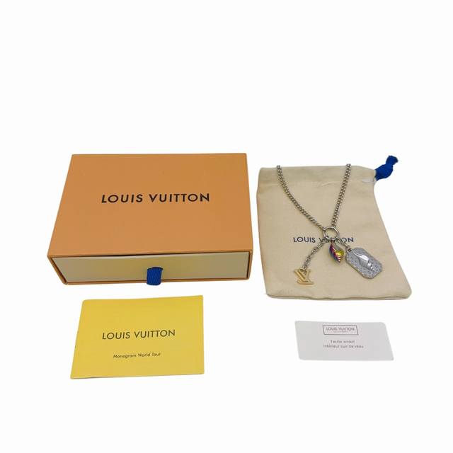 Louis Vuitton Logo标志炫彩海螺项链，男女同款情侣款 多色lv Shell 项链-编码：M014 -官网在售价￥P34,680Rmb,Lv Sh - 点击图像关闭