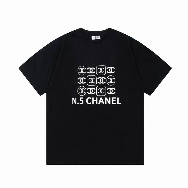 首家nfc官网版本』 Chanel 香奈儿 N.5 字母印花 Logo标识精致升级，灵感源自八十年代复古 原版面料 官方同款 短袖t恤 定制230 克同缸染面料