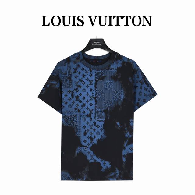 Louisvuitton 路易威登 腰果花系列短袖t恤 ￥P6800购买，对色定染面料、水浆扎染印花工艺，多维度测试对比色差问题，调测最终还原效果。巴素兰处理定
