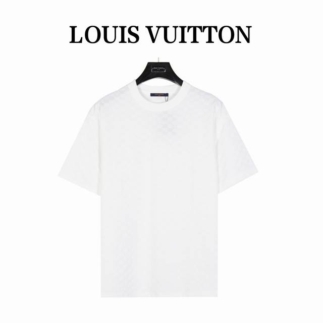 Louisvuitton 路易威登 Lvlogo棋盘格植绒短袖t恤 区分市面通货，棋盘格上带有lv四叶草logo。男女同款全新美学灵感趣味设计,渠道性质精品。让