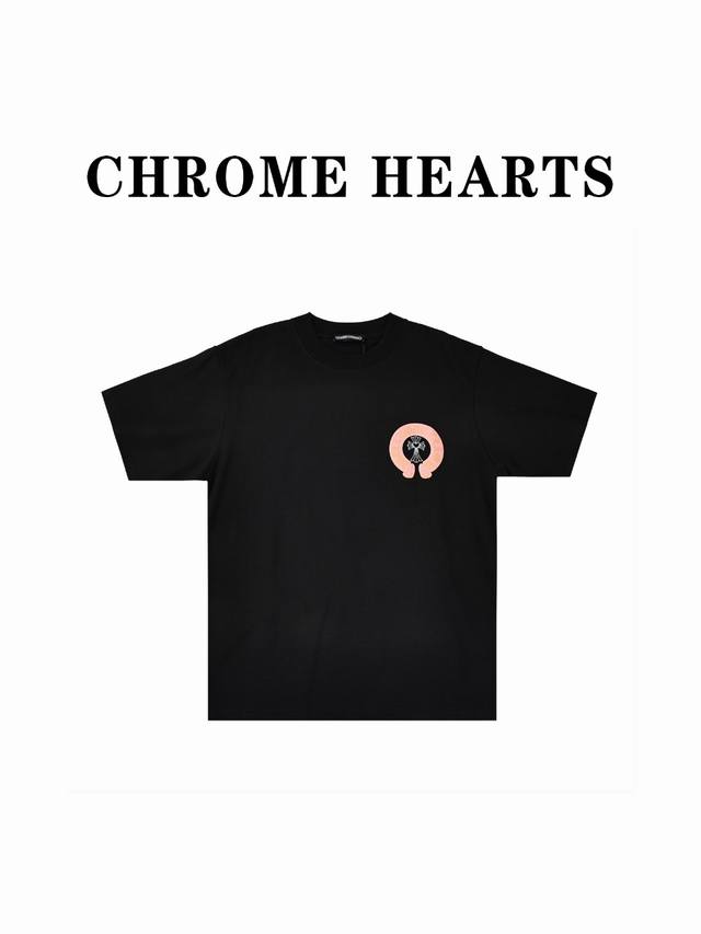 Chorme Hearts克罗心ch 梵文十字架圆短袖t恤 克罗心在全世界范围内受到很多明星的喜欢和爱戴。采用高科技混纺面料，全部为日本客商定制，市面上绝对少见