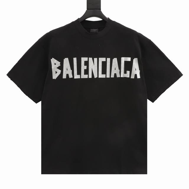 Balenciaga 巴黎世家 美纹纸字母新款胶带短袖t恤 今年最火爆的短袖没有之一 前后全部采用了全新的工艺区分市场丝网印 ，真正的还原了原版的多处细节和颜色
