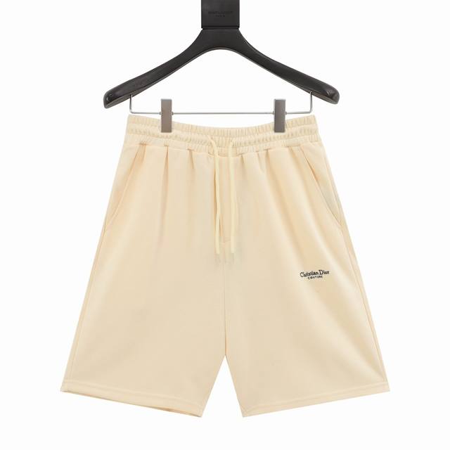 Dior迪奥 Christian D Couture 经典珠地绣花短裤。夏季款，不厚，透气吸汗。 颜色：杏色、黑色 Size：S-Xl