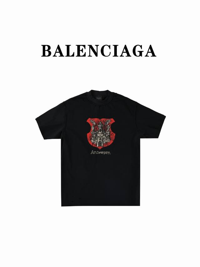 Balenciaga 巴黎世家 Blcg24Ss重工水洗做旧城堡短袖t恤 官网品质早春夏季最新巴黎世家最新邮箱款式，采用32支足纱双265克纯棉，1*1双纱十字