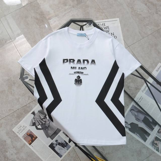 纯原臻品 顶级复刻 Prada 普拉达2024春夏新款印花logo圆领短袖t恤 - 款号：Zz01 - 颜色：黑色 白色 - 购入原版开模打造，全套定制辅料，细