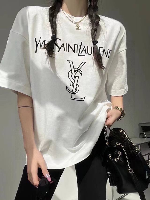 Ysl圣罗兰 纯棉直筒t恤镂空印花短袖情侣款 Color: 白色 Size: M-Xl M 肩宽 胸围112 衣长70 Cm L 肩宽51 胸围116 衣长71