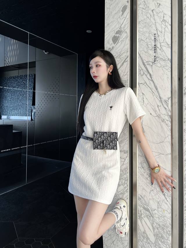 Dior 迪奥24Ss新款定制提花面料连衣裙配腰包～～Sml 图末