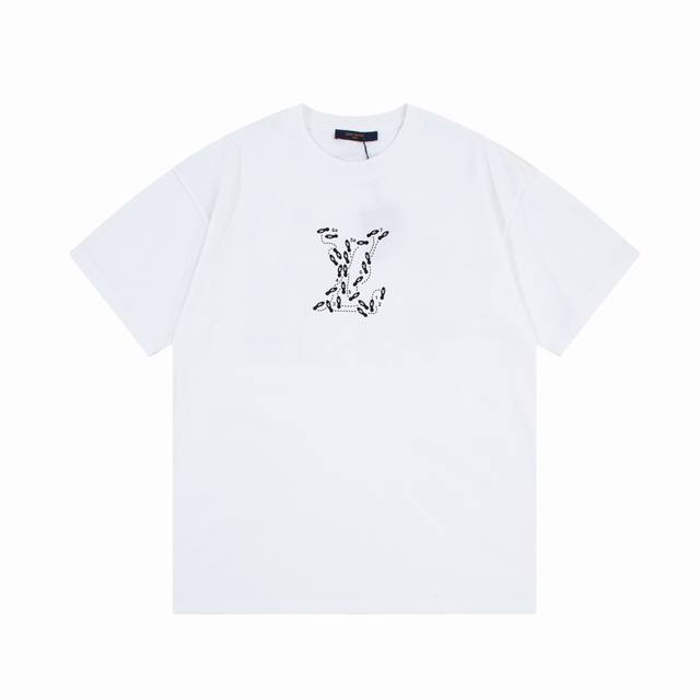 顶级版本 Nfc 官网弹窗 Louis Vuitton路易威登24Ss字母印花圆领短袖t恤 Lv Flower Tastry Int T-Shirt 图案的个性