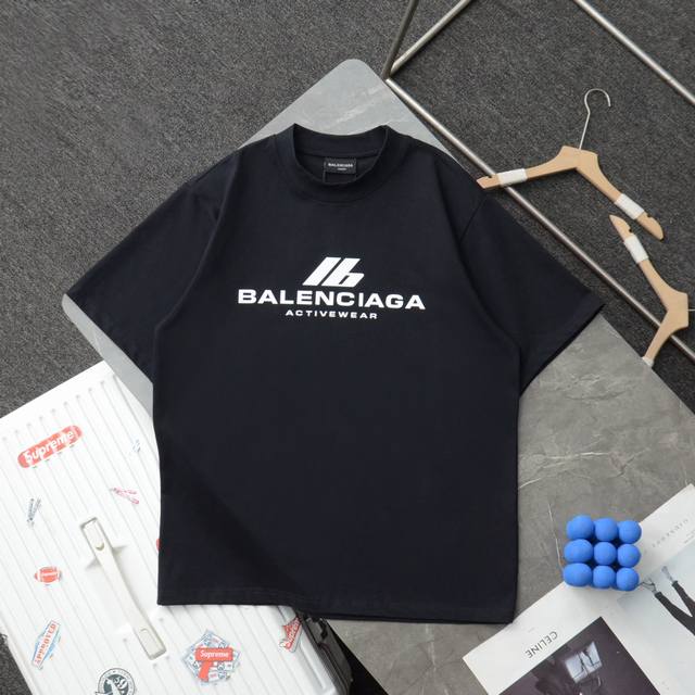 顶级复刻 高端定制 - Balenciaga 巴黎世家 新款烫色lb圆领短袖t恤 - 款号: N501 - 颜色：黑色 灰白 - 购入原版开模打造，全套定制辅料