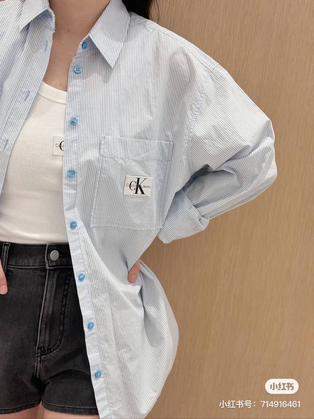 Calvin Klein Jeans Ck衬衫 Logo布标贴袋休闲宽松长袖衬衫 一比一还原 专柜包装 出游海边必穿！ 上身拍照嘎嘎好看！ 单穿 叠层的神器！