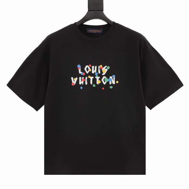 Louis Vuitton路易威登 泼墨彩点数码印花字母 短袖t恤 - 购入原版开模打造，全套定制辅料，细节决定成败。 - 颜色：图片色 Size：S一2Xl