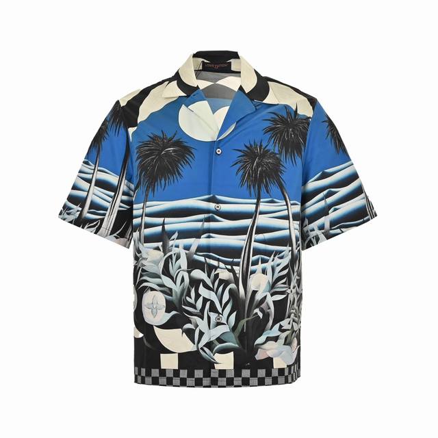 Louis Vuitton 路易威登 24Ss 海滩月夜印花短袖衬衫 本款衬衫以全幅 Damier Pacific 图案描绘热带岛屿的海滩月夜，将 Monogr