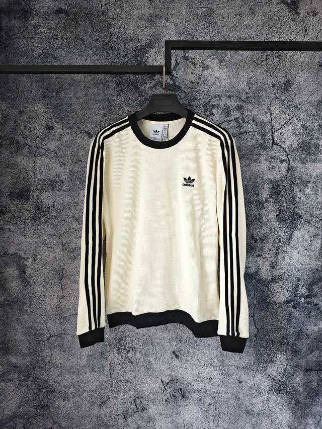 Adidas阿迪三叶草三条杠华夫格卫衣 男女同款 高克重华夫格面料 软糯舒适透气 独特颜色时尚复古 做工精致 辅料齐全 质量一如既往的好 只为从细节上体现 颜色 - 点击图像关闭