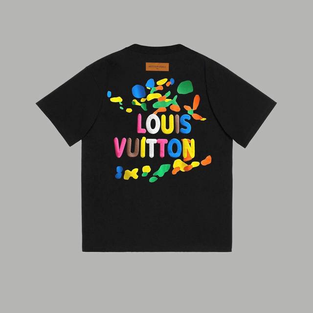 Nfc芯片可扫系列 上新 Louis Vuitton路易威登 秀款限定 2024Ss彩色童趣前后字母印花 印花短袖t恤 购入原版开模打造，全套定制辅料，细节决定