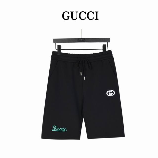 Gucci 古驰 双g签名logo刺绣棉质短裤 面料采用400G棉质毛圈面料，订染颜色后整蚀毛处理， 对照原版做丝滑超柔处理，布面肌理股线清晰明显， 双g及签名 - 点击图像关闭