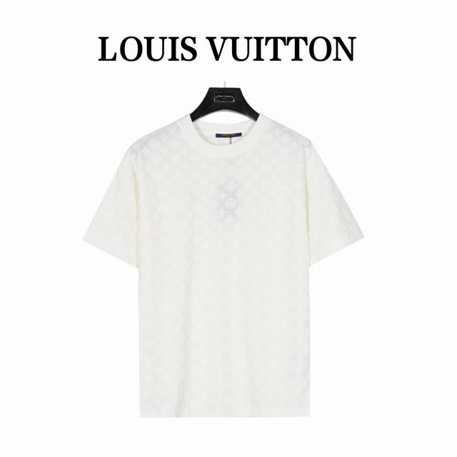 Louis Vuitton 路易威登 24Ss 满印老花提花凹凸套装短袖t恤 原版开模。定制360G毛巾面料，定制的人造丝。61%粘胶纤维，32%锦纶，7%棉纶